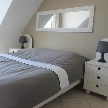 50 M De La Plage, Appartement Avec Grand Balcon Fouesnant Exterior photo